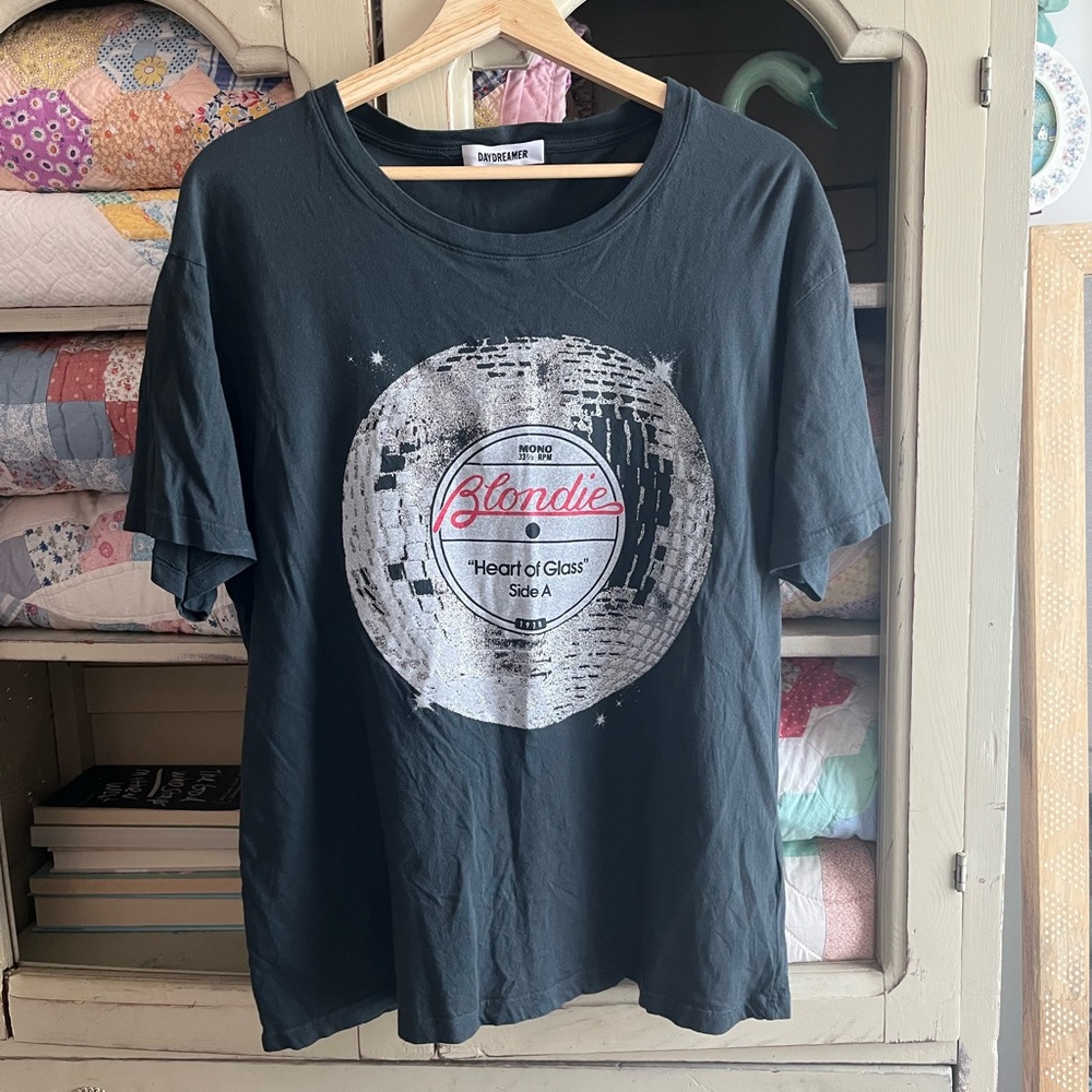 Daydreamer charcoal blondie Graphic Tee sz L